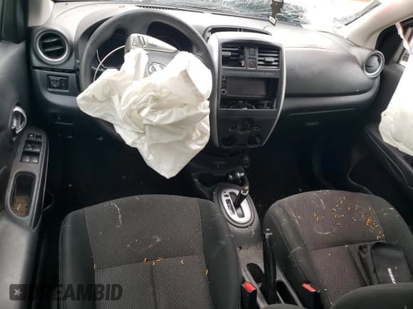 ✅ 2019 Nissan Versa SV • VIN: 3N1CN7AP9KL857445 • Lot: 82498285. Wystawiony na Copart z przebiegiem Nie podano. Bezpłatny archiwum sprzedaży aukcyjnych z USA i szczegółowy raport historii pojazdu na DreamBid. Zdjęcie 8.