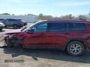 ✅ 2022 Jeep Grand Cherokee Limited • VIN: 1C4RJKBG3N8627259 • Лот: 42172872. Опубликован ранее на IAAI с пробегом 31 822 миль. Бесплатный доступ к архиву аукционных продаж из США и подробный отчёт об истории автомобиля на DreamBid. Изображение 15.