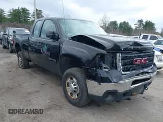 ✅ 2011 GMC Sierra 2500HD Work Truck • VIN: 1GT22ZCG1BZ464817 • Lot: 42005759. Wystawiony na IAAI z przebiegiem 196 243 mil. Bezpłatny archiwum sprzedaży aukcyjnych z USA i szczegółowy raport historii pojazdu na DreamBid. Zdjęcie 1.