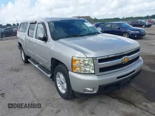 2009 Chevrolet Silverado 1500 LTZ z VIN 3GCEK33339G132251, wystawiony jako IAAI lot #42747291 z przebiegiem 88 971 mil mil oraz . Historia ofert i sprzedaży dostępna na DreamBid. Obrazek 1.
