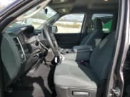 ✅ 2015 Ram 1500 Express • VIN: 1C6RR7FT4FS618983 • Lot: 90458985. Wystawiony na Copart z przebiegiem 75 040 mil. Bezpłatny archiwum sprzedaży aukcyjnych z USA i szczegółowy raport historii pojazdu na DreamBid. Zdjęcie 7.