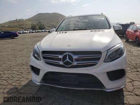✅ 2017 Mercedes-Benz GLE 550e • VIN: 4JGDA6DB7HA888566 • Lot: 53051473. Listed on Copart with 85,820 mi. Free auction sales archive from the USA and detailed vehicle history report at DreamBid. Image 5.