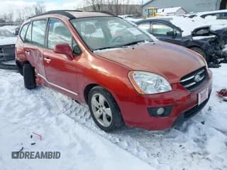 ✅ 2008 Kia Rondo LX • VIN: KNAFG525787163451 • Lot: 41598110. Listed on IAAI with 99,918 mi. Free auction sales archive from the USA and detailed vehicle history report at DreamBid. Image 1.