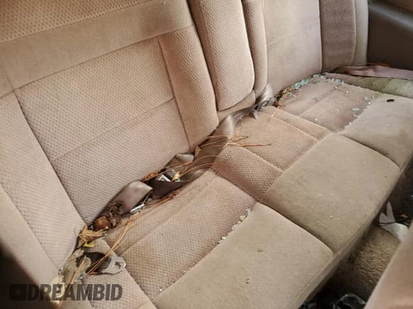 ✅ 1987 Mercury Cougar • VIN: 1MEBM60F6HH603356 • Lot: 90863415. Wystawiony na Copart z przebiegiem Nie podano. Bezpłatny archiwum sprzedaży aukcyjnych z USA i szczegółowy raport historii pojazdu na DreamBid. Zdjęcie 10.