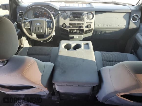 ✅ 2015 Ford F-250 XLT • VIN: 1FT7W2BT4FED69942 • Лот: 84190485. Опубликован ранее на Copart с пробегом 182 881 миль. Бесплатный доступ к архиву аукционных продаж из США и подробный отчёт об истории автомобиля на DreamBid. Изображение 8.