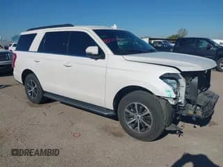 ✅ 2018 Ford Expedition XLT • VIN: 1FMJU1HT7JEA27855 • Lot: 43550427. Listed on IAAI with 111,998 mi. Free auction sales archive from the USA and detailed vehicle history report at DreamBid. Image 1.