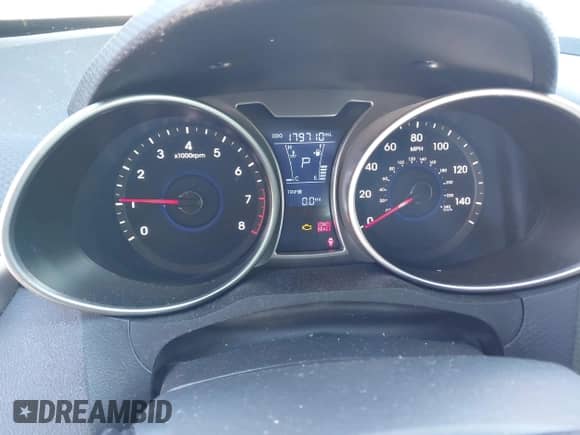 2013 Hyundai Veloster w/Black Int с VIN KMHTC6AD9DU093846, выставлен на аукционе IAAI как лот 43617895 с пробегом 179 710 миль миль и . История ставок и продаж доступна на DreamBid. Изображение 7.