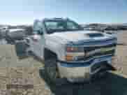 2018 Chevrolet Silverado 3500HD Work Truck with VIN 1GB3KYCY9JF198538, listed as a Copart auction lot 64634115 with 125,003 mi miles and Salvage title. Bid and sale history available at DreamBid. Image 13.