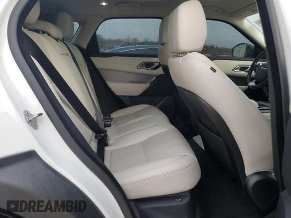 ✅ 2018 Land Rover Range Rover Velar S • VIN: SALYB2RV4JA714970 • Lot: 92380975. Listed on Copart with 73,802 mi. Free auction sales archive from the USA and detailed vehicle history report at DreamBid. Image 11.