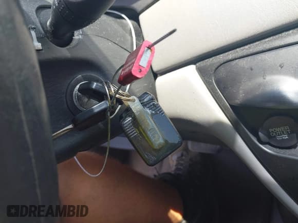 ✅ 2002 Ford Focus SE • VIN: 1FAFP34342W270897 • Лот: 42554878. Опубликован ранее на IAAI с пробегом 159 377 миль. Бесплатный доступ к архиву аукционных продаж из США и подробный отчёт об истории автомобиля на DreamBid. Изображение 11.