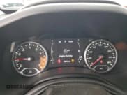 ✅ 2017 Jeep Renegade Altitude • VIN: ZACCJABB5HPG38037 • Lot: 51004815. Wystawiony na Copart z przebiegiem 79 047 mil. Bezpłatny archiwum sprzedaży aukcyjnych z USA i szczegółowy raport historii pojazdu na DreamBid. Zdjęcie 9.