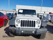 ✅ 2017 Jeep Wrangler Unlimited Rubicon • VIN: 1C4BJWFG3HL597572 • Lot: 40877947. Wystawiony na IAAI z przebiegiem 162 923 mil. Bezpłatny archiwum sprzedaży aukcyjnych z USA i szczegółowy raport historii pojazdu na DreamBid. Zdjęcie 12.