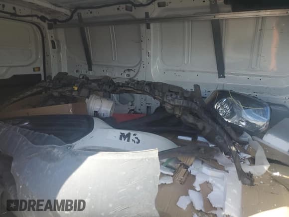 ✅ 2017 Ford Transit • VIN: 1FTYR1YG6HKA19023 • Lot: 42137454. Listed on Copart with 153,788 mi. Free auction sales archive from the USA and detailed vehicle history report at DreamBid. Image 11.