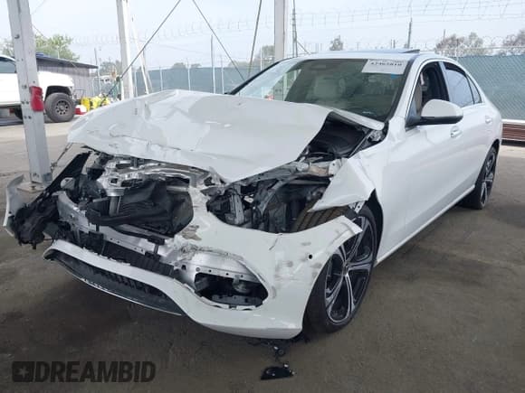 ✅ 2024 Mercedes-Benz C 300 • VIN: W1KAF4GBXRR159088 • Lot: 42465810. Wystawiony na IAAI z przebiegiem Nie podano. Bezpłatny archiwum sprzedaży aukcyjnych z USA i szczegółowy raport historii pojazdu na DreamBid. Zdjęcie 2.