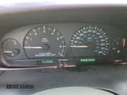 ✅ 2000 Chrysler Voyager SE • VIN: 1C4GJ44G9YB764195 • Lot: 55095555. Listed on Copart with 263,886 mi. Free auction sales archive from the USA and detailed vehicle history report at DreamBid. Image 9.