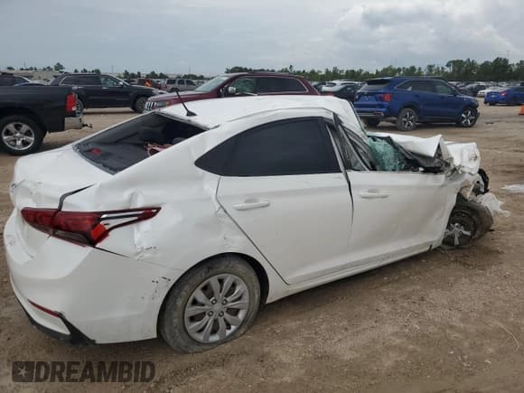 ✅ 2019 Hyundai Accent SE • VIN: 3KPC24A36KE067915 • Лот: 64745104. Опубликован ранее на Copart с пробегом 122 745 миль. Бесплатный доступ к архиву аукционных продаж из США и подробный отчёт об истории автомобиля на DreamBid. Изображение 3.