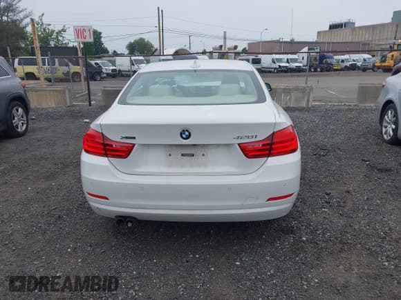 ✅ 2014 BMW 4 Series 428i xDrive • VIN: WBA3N5C52EF716189 • Lot: 42896816. Listed on IAAI with 110,331 mi. Free auction sales archive from the USA and detailed vehicle history report at DreamBid. Image 16.
