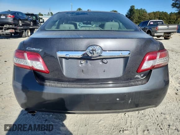 ✅ 2011 Toyota Camry XLE • VIN: 4T1BK3EK2BU129556 • Lot: 82755295. Wystawiony na Copart z przebiegiem 113 899 mil. Bezpłatny archiwum sprzedaży aukcyjnych z USA i szczegółowy raport historii pojazdu na DreamBid. Zdjęcie 6.