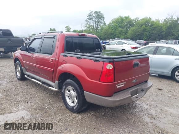✅ 2001 Ford Explorer Sport Trac • VIN: 1FMZU77E11UA37375 • Lot: 42876822. Wystawiony na IAAI z przebiegiem 154 633 mil. Bezpłatny archiwum sprzedaży aukcyjnych z USA i szczegółowy raport historii pojazdu na DreamBid. Zdjęcie 3.