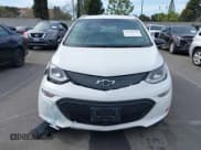 ✅ 2019 Chevrolet Bolt EV Premier • VIN: 1G1FZ6S08K4104854 • Lot: 41590138. Wystawiony na IAAI z przebiegiem 56 737 mil. Bezpłatny archiwum sprzedaży aukcyjnych z USA i szczegółowy raport historii pojazdu na DreamBid. Zdjęcie 11.
