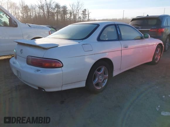 ✅ 1997 Lexus SC 300 • VIN: JT8CD32Z4V0040389 • Lot: 41446823. Listed on IAAI with Not provided. Free auction sales archive from the USA and detailed vehicle history report at DreamBid. Image 4.