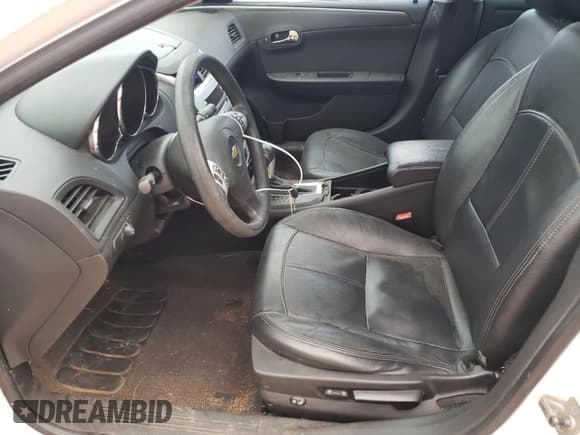 ✅ 2011 Chevrolet Malibu 1LT • VIN: 1G1ZC5E16BF323569 • Lot: 76104194. Listed on Copart with 217,914 mi. Free auction sales archive from the USA and detailed vehicle history report at DreamBid. Image 7.