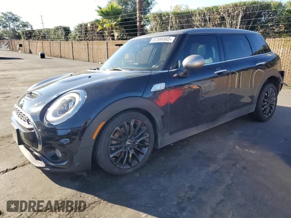 ✅ 2017 MINI Clubman Cooper S • VIN: WMWLN9C55H2E49068 • Lot: 82566565. Wystawiony na Copart z przebiegiem 97 481 mil. Bezpłatny archiwum sprzedaży aukcyjnych z USA i szczegółowy raport historii pojazdu na DreamBid. Zdjęcie 1.