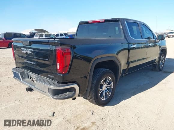 ✅ 2025 GMC Sierra 1500 SLT • VIN: 1GTPHDED2SZ317707 • Лот: 43613338. Опубликован ранее на IAAI с пробегом 11 726 миль. Бесплатный доступ к архиву аукционных продаж из США и подробный отчёт об истории автомобиля на DreamBid. Изображение 4.