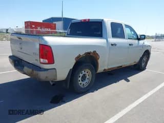 ✅ 2010 Dodge 1500 SLT • VIN: 1D7RV1CP7AS232095 • Lot: 41974699. Wystawiony na IAAI z przebiegiem 171 174 mil. Bezpłatny archiwum sprzedaży aukcyjnych z USA i szczegółowy raport historii pojazdu na DreamBid. Zdjęcie 4.