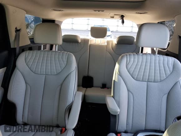 ✅ 2023 Hyundai Palisade Limited • VIN: KM8R5DGE4PU584290 • Лот: 43759515. Опубликован ранее на Copart с пробегом 35 474 миль. Бесплатный доступ к архиву аукционных продаж из США и подробный отчёт об истории автомобиля на DreamBid. Изображение 10.