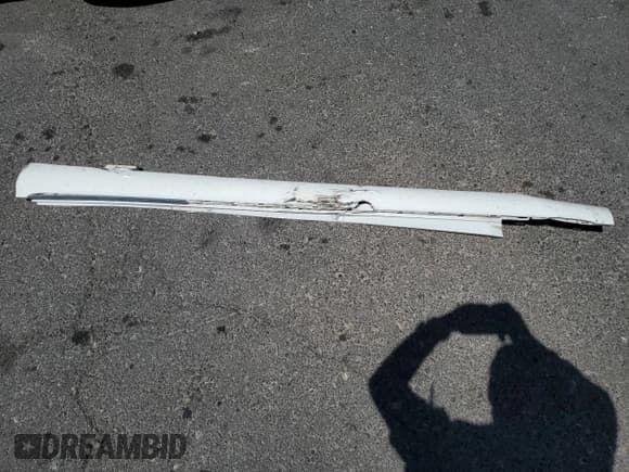 ✅ 2021 Mercedes-Benz C 300 • VIN: W1KWF8DB5MR626928 • Lot: 58718795. Listed on Copart with 55,239 mi. Free auction sales archive from the USA and detailed vehicle history report at DreamBid. Image 12.