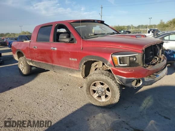 2008 Dodge 1500 SXT z VIN 3D7KS19D08G226776, wystawiony jako Copart lot #69926614 z przebiegiem Nie podano mil oraz Czysty tytuł • Clean title. Historia ofert i sprzedaży dostępna na DreamBid. Obrazek 4.