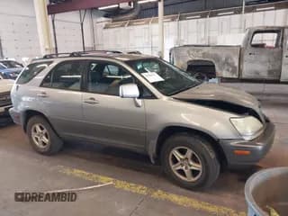 ✅ 2001 Lexus RX 300 • VIN: JTJHF10U110222670 • Lot: 42500551. Wystawiony na IAAI z przebiegiem 290 916 mil. Bezpłatny archiwum sprzedaży aukcyjnych z USA i szczegółowy raport historii pojazdu na DreamBid. Zdjęcie 1.