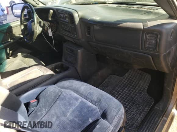 ✅ 2001 Chevrolet Silverado 1500 LS • VIN: 2GCEK19T211333793 • Lot: 71294344. Wystawiony na Copart z przebiegiem Nie podano mil. Skorzystaj z bezpłatnego archiwum sprzedaży aukcyjnych z USA i zobacz szczegółowy raport historii pojazdu na DreamBid. Zdjęcie 8.