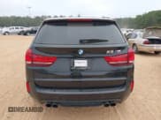 ✅ 2018 BMW X5 M • VIN: 5YMKT6C59J0Y83423 • Лот: 40700752. Опубликован ранее на IAAI с пробегом 69 949 миль. Бесплатный доступ к архиву аукционных продаж из США и подробный отчёт об истории автомобиля на DreamBid. Изображение 16.
