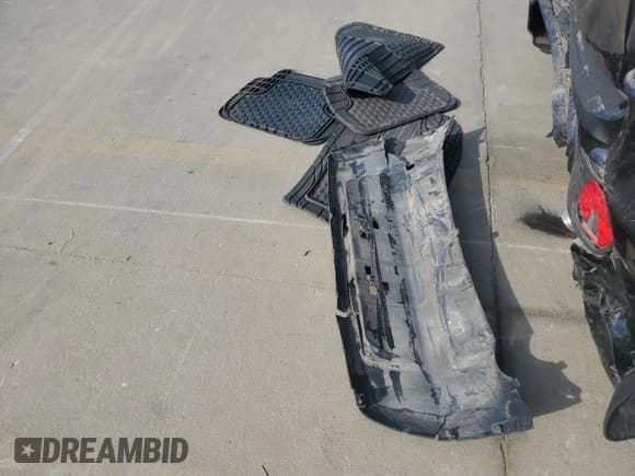 ✅ 2013 Kia Soul • VIN: KNDJT2A58D7615409 • Лот: 69136155. Опубликован ранее на Copart с пробегом 100 745 миль. Бесплатный доступ к архиву аукционных продаж из США и подробный отчёт об истории автомобиля на DreamBid. Изображение 13.