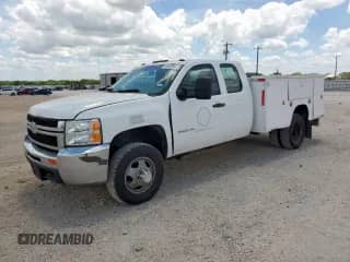 2009 Chevrolet Silverado 3500 с VIN 1GBJK79649E135520, выставлен на аукционе Copart как лот 62656355 с пробегом 384 568 миль миль и Чистый • Clean title. История ставок и продаж доступна на DreamBid. Изображение 1.