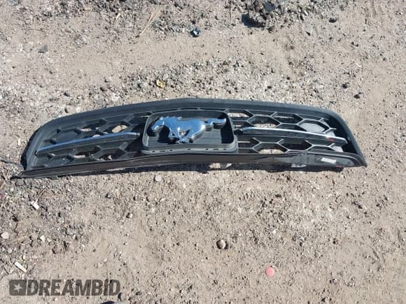 ✅ 2010 Ford Mustang V6 • VIN: 1ZVBP8ANXA5112982 • Lot: 43469162. Listed on IAAI with 150,431 mi. Free auction sales archive from the USA and detailed vehicle history report at DreamBid. Image 12.