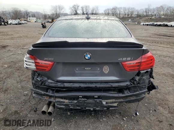✅ 2015 BMW 4 Series 428i xDrive • VIN: WBA3N5C52FK197993 • Lot: 52882665. Wystawiony na Copart z przebiegiem 78 183 mil. Bezpłatny archiwum sprzedaży aukcyjnych z USA i szczegółowy raport historii pojazdu na DreamBid. Zdjęcie 6.