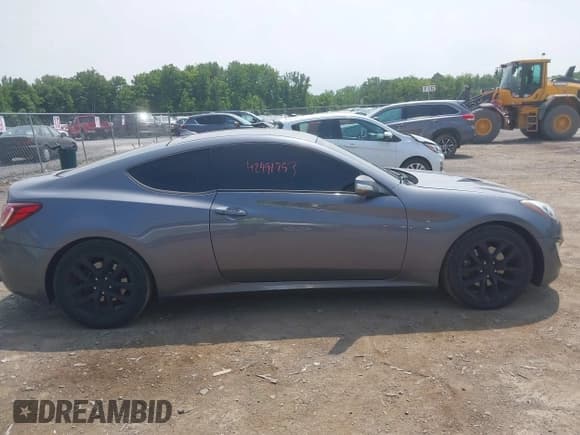 ✅ 2015 Hyundai Genesis Coupe 3.8L Base • VIN: KMHHU6KJ0FU124671 • Lot: 42491753. Wystawiony na IAAI z przebiegiem 119 967 mil. Bezpłatny archiwum sprzedaży aukcyjnych z USA i szczegółowy raport historii pojazdu na DreamBid. Zdjęcie 13.