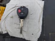 ✅ 2009 Toyota Matrix S • VIN: 2T1LE40E69C004414 • Лот: 43792389. Опубликован ранее на IAAI с пробегом 149 612 миль. Бесплатный доступ к архиву аукционных продаж из США и подробный отчёт об истории автомобиля на DreamBid. Изображение 11.