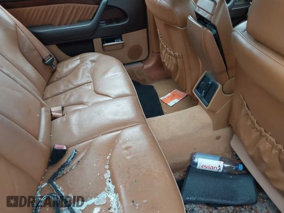 ✅ 1995 Mercedes-Benz S 320 • VIN: WDBGA33E4SA268906 • Лот: 41943657. Опубликован ранее на IAAI с пробегом Не указан. Бесплатный доступ к архиву аукционных продаж из США и подробный отчёт об истории автомобиля на DreamBid. Изображение 8.