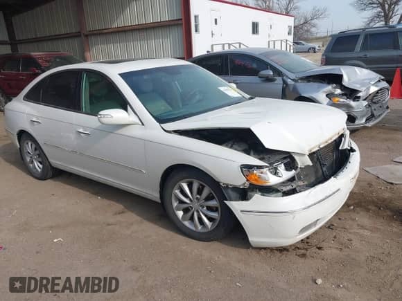 2007 Hyundai Azera SE с VIN KMHFC46F07A139369, выставлен на аукционе IAAI как лот 41999327 с пробегом 145 827 миль миль и . История ставок и продаж доступна на DreamBid. Изображение 1.