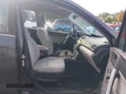 ✅ 2017 Subaru Forester • VIN: JF2SJAAC6HH488521 • Lot: 43308177. Wystawiony na IAAI z przebiegiem 127 851 mil. Bezpłatny archiwum sprzedaży aukcyjnych z USA i szczegółowy raport historii pojazdu na DreamBid. Zdjęcie 5.