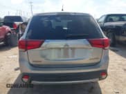 ✅ 2016 Mitsubishi Outlander SE • VIN: JA4AD3A32GZ000391 • Lot: 43362231. Wystawiony na IAAI z przebiegiem 196 092 mil. Bezpłatny archiwum sprzedaży aukcyjnych z USA i szczegółowy raport historii pojazdu na DreamBid. Zdjęcie 17.