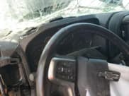 ✅ 2021 Chevrolet Silverado 1500 RST • VIN: 1GCUYEET6MZ348722 • Lot: 60330495. Wystawiony na Copart z przebiegiem Nie podano. Bezpłatny archiwum sprzedaży aukcyjnych z USA i szczegółowy raport historii pojazdu na DreamBid. Zdjęcie 9.