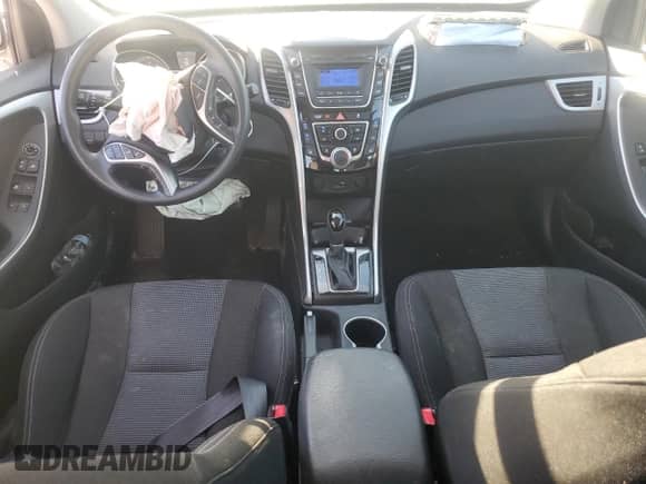 2016 Hyundai Elantra z VIN KMHD35LH6GU277449, wystawiony jako Copart lot #84765205 z przebiegiem 78 930 mil mil oraz Szkoda całkowita • Salvage title. Historia ofert i sprzedaży dostępna na DreamBid. Obrazek 8.