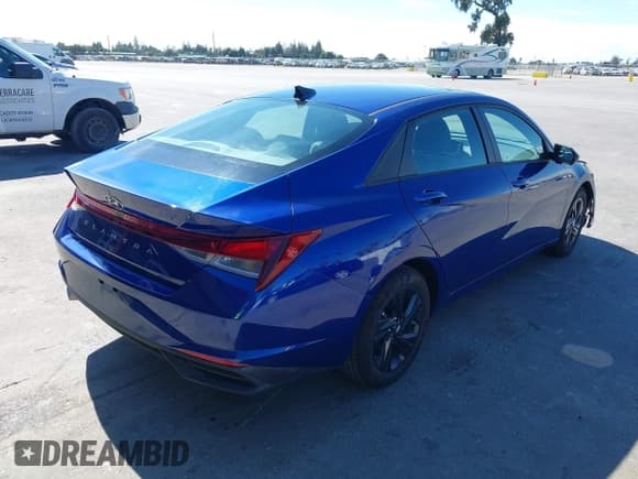 ✅ 2021 Hyundai Elantra SEL • VIN: 5NPLM4AG2MH051285 • Лот: 42801924. Опубликован ранее на IAAI с пробегом 67 415 миль. Бесплатный доступ к архиву аукционных продаж из США и подробный отчёт об истории автомобиля на DreamBid. Изображение 4.