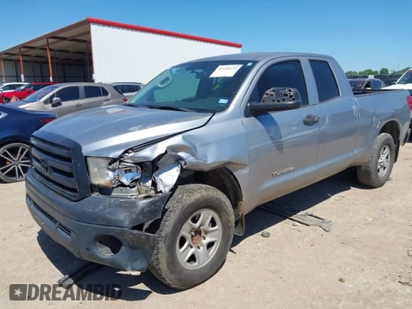 ✅ 2013 Toyota Tundra • VIN: 5TFRM5F16DX063979 • Lot: 42236653. Listed on IAAI with 305,960 mi. Free auction sales archive from the USA and detailed vehicle history report at DreamBid. Image 18.