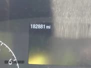 ✅ 2020 Ford Transit Cargo • VIN: 1FTBR1X86LKB19969 • Lot: 41844157. Wystawiony na IAAI z przebiegiem 182 881 mil. Bezpłatny archiwum sprzedaży aukcyjnych z USA i szczegółowy raport historii pojazdu na DreamBid. Zdjęcie 15.